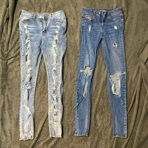 2 pairs of skinny jeans (CAN SELL SEPARATELY)